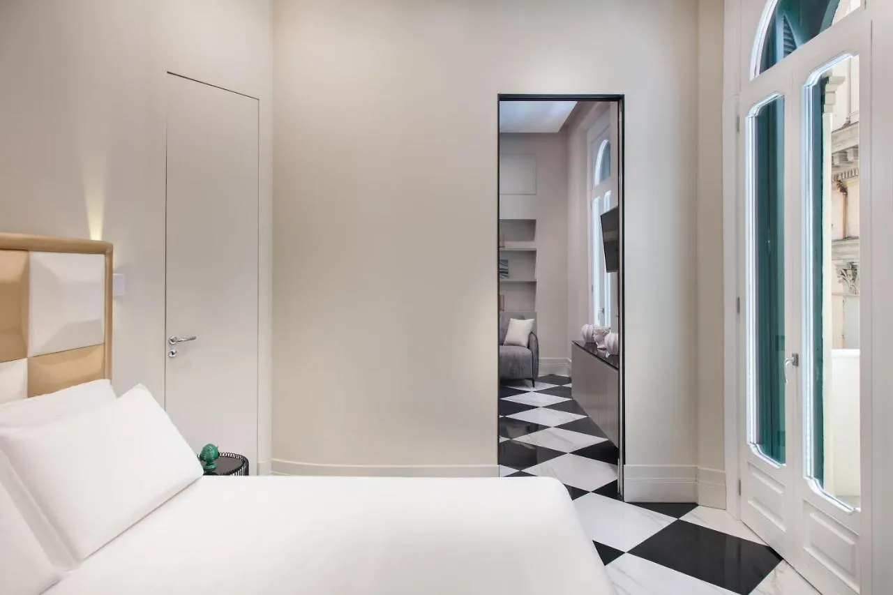 Apartament Lady Rose One Neapol