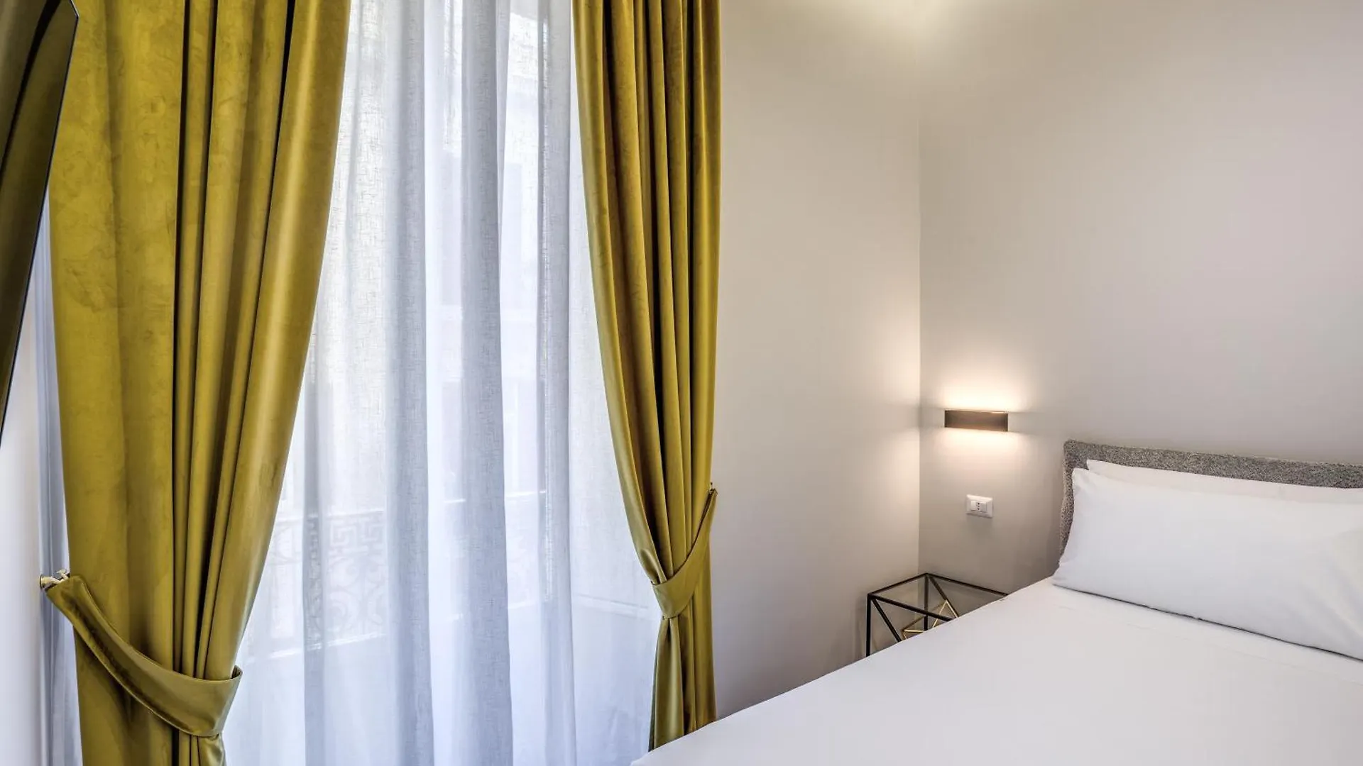 Apartament Lady Rose One Neapol 0*,  Włochy