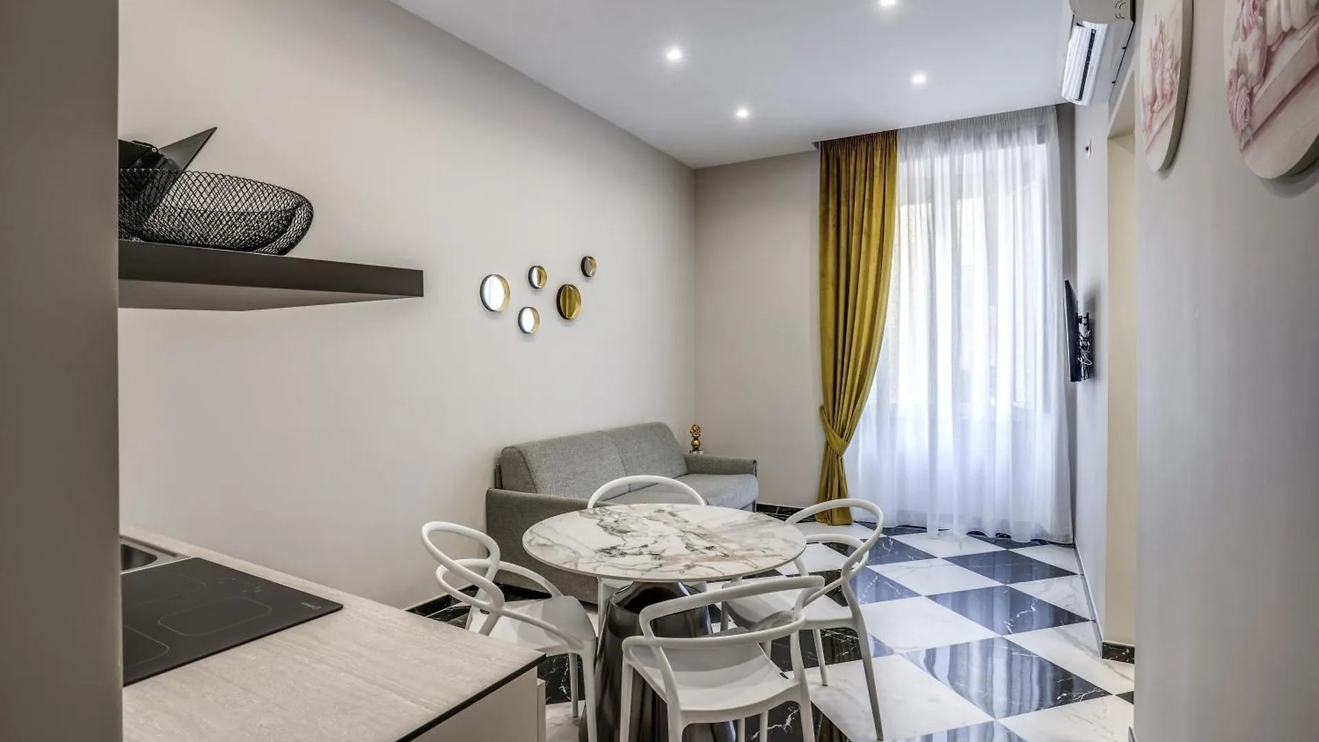 Apartament Lady Rose One Neapol 0*,