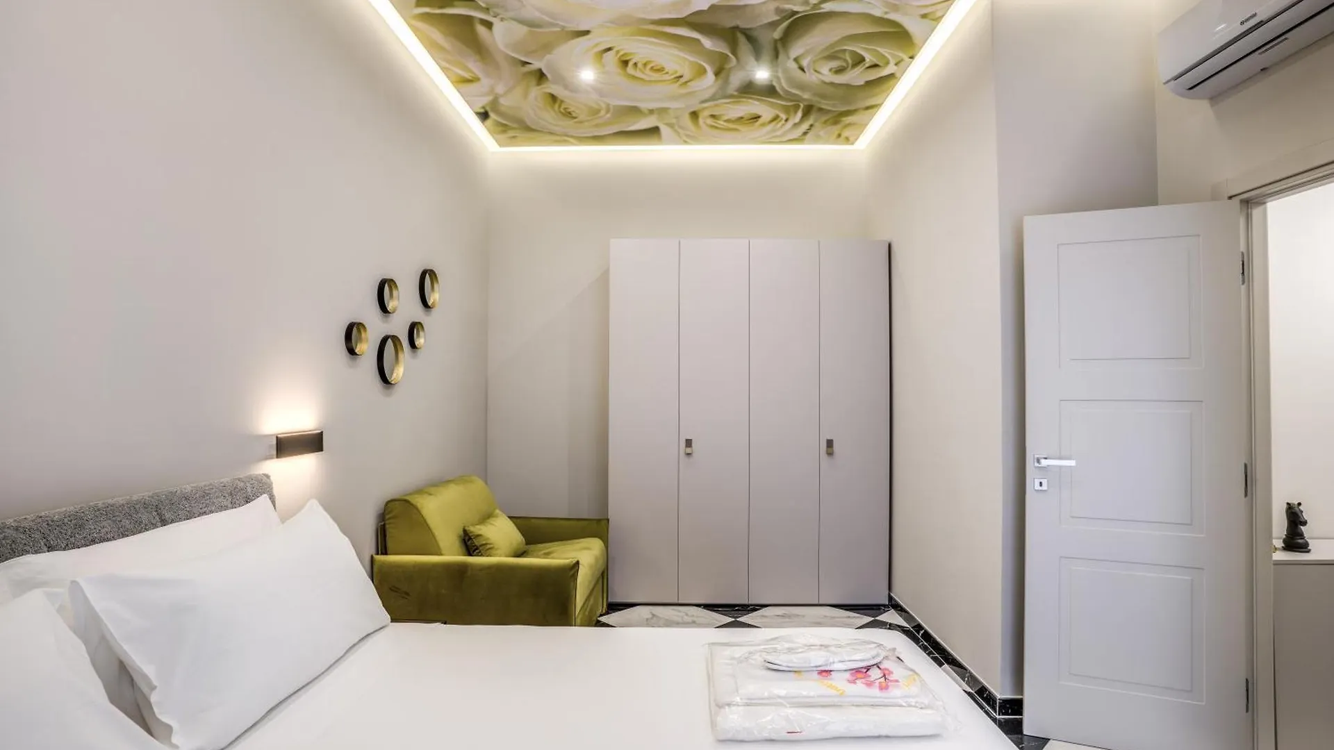 Apartament Lady Rose One Neapol Włochy